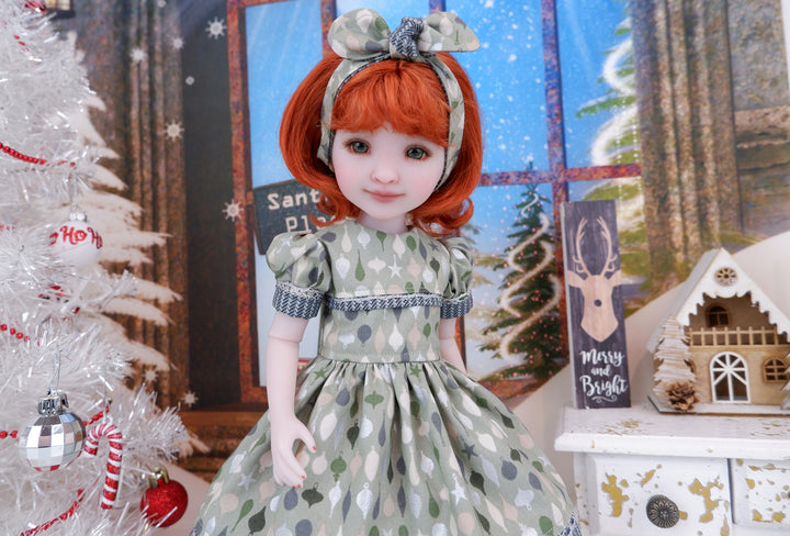 Evergreen Ornaments - dress and shoes for Ruby Red Fashion Friends doll