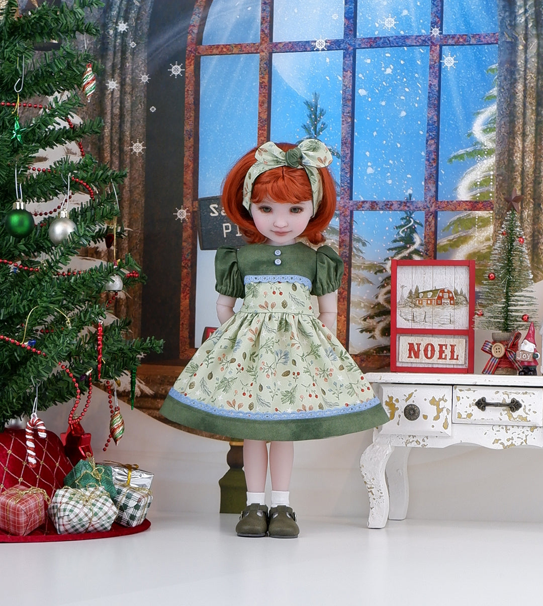 Evergreen Sprigs - dress and shoes for Ruby Red Fashion Friends doll