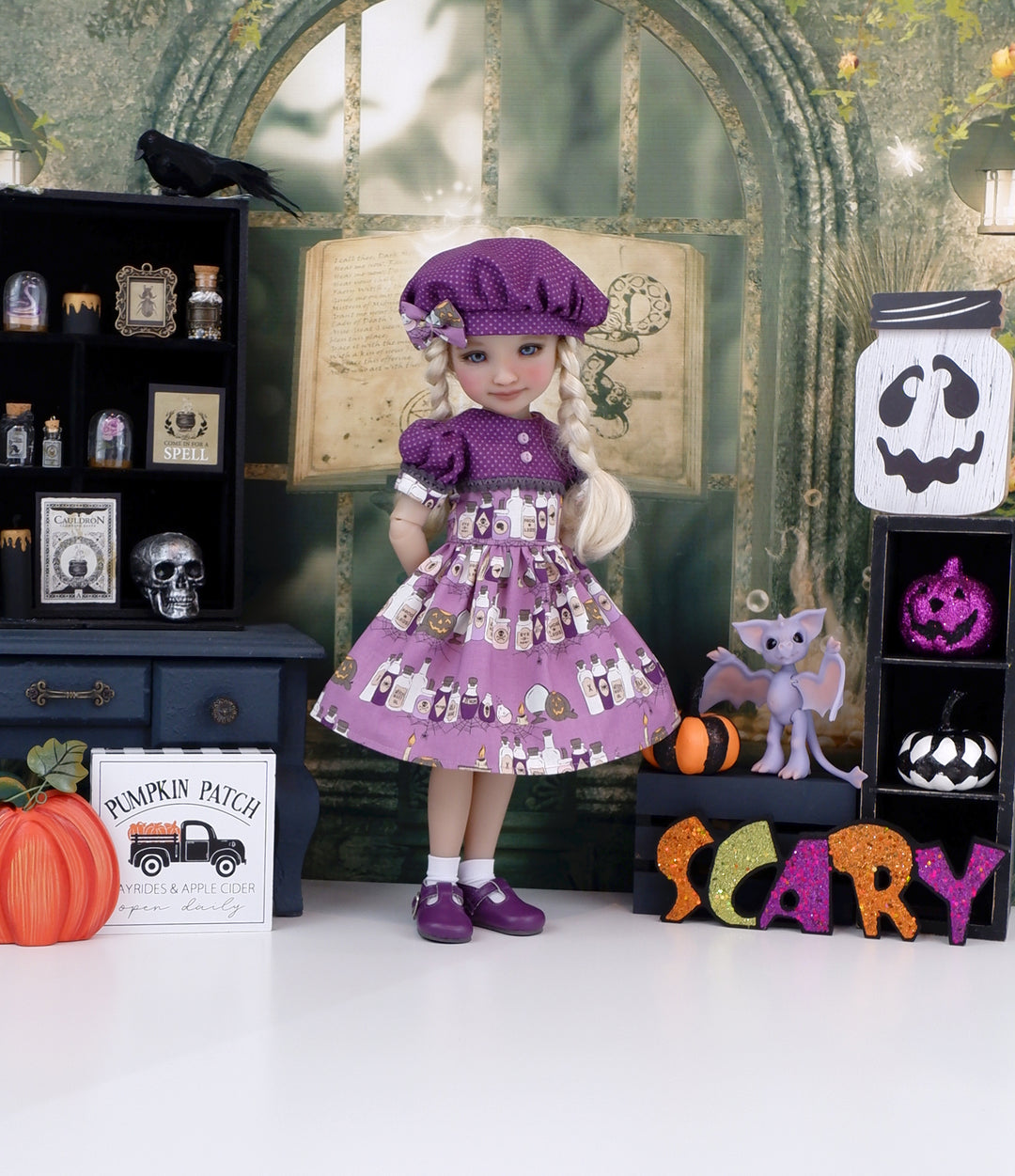 Eye of Newt - dress with shoes for Ruby Red Fashion Friends doll