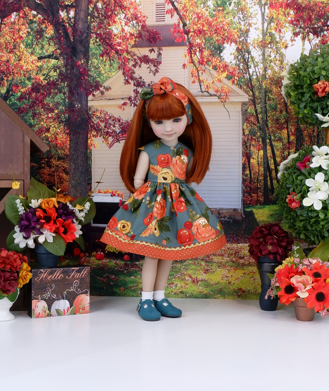 Fall Afternoon - dress with shoes for Ruby Red Fashion Friends doll