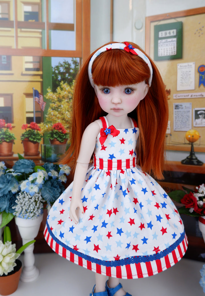 Field of Stars - dress with sandals for Ruby Red Fashion Friends doll