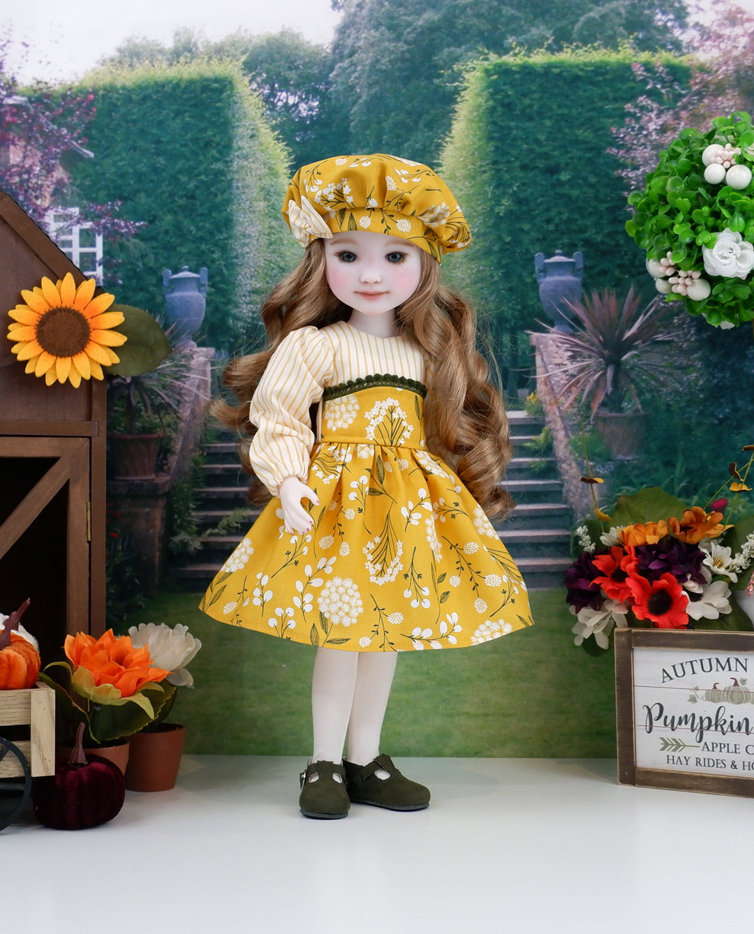 Field of Wishes - dress with shoes for Ruby Red Fashion Friends doll
