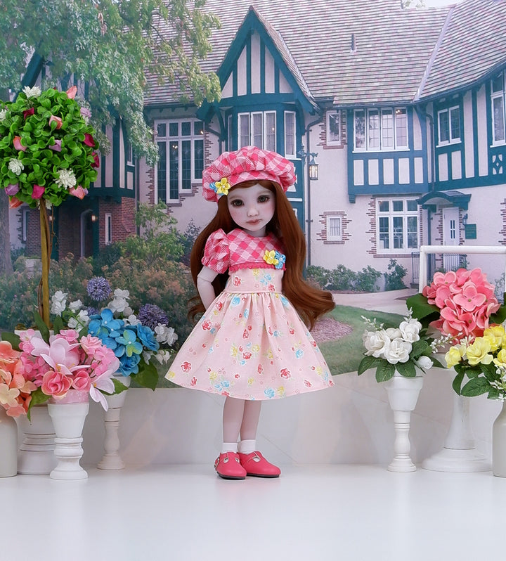Floral Picnic - dress with shoes for Ruby Red Fashion Friends doll