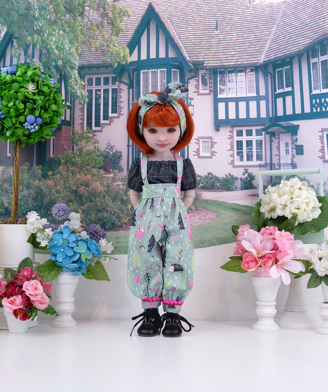 Friendly Forest - blouse & suspender pants with boots for Ruby Red Fashion Friends doll