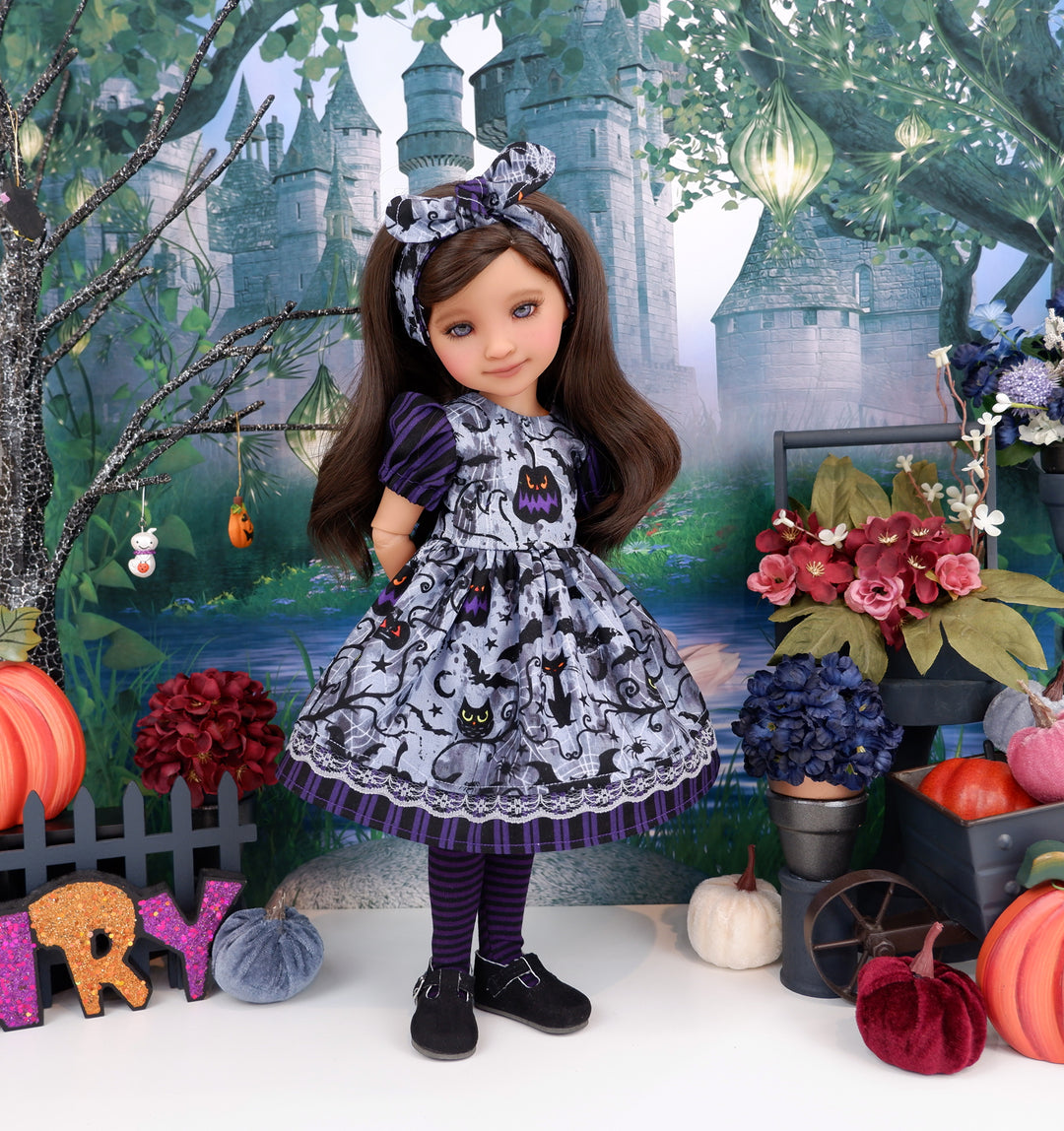 Frightful Forest - dress and shoes for Ruby Red Fashion Friends doll