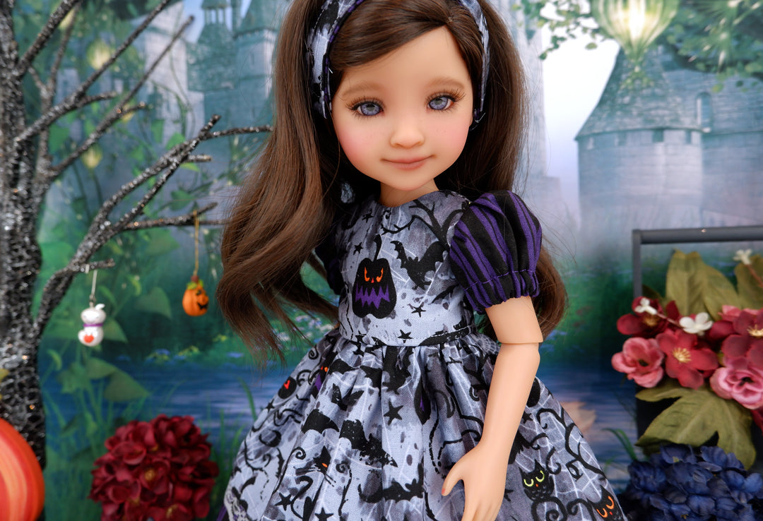 Frightful Forest - dress and shoes for Ruby Red Fashion Friends doll