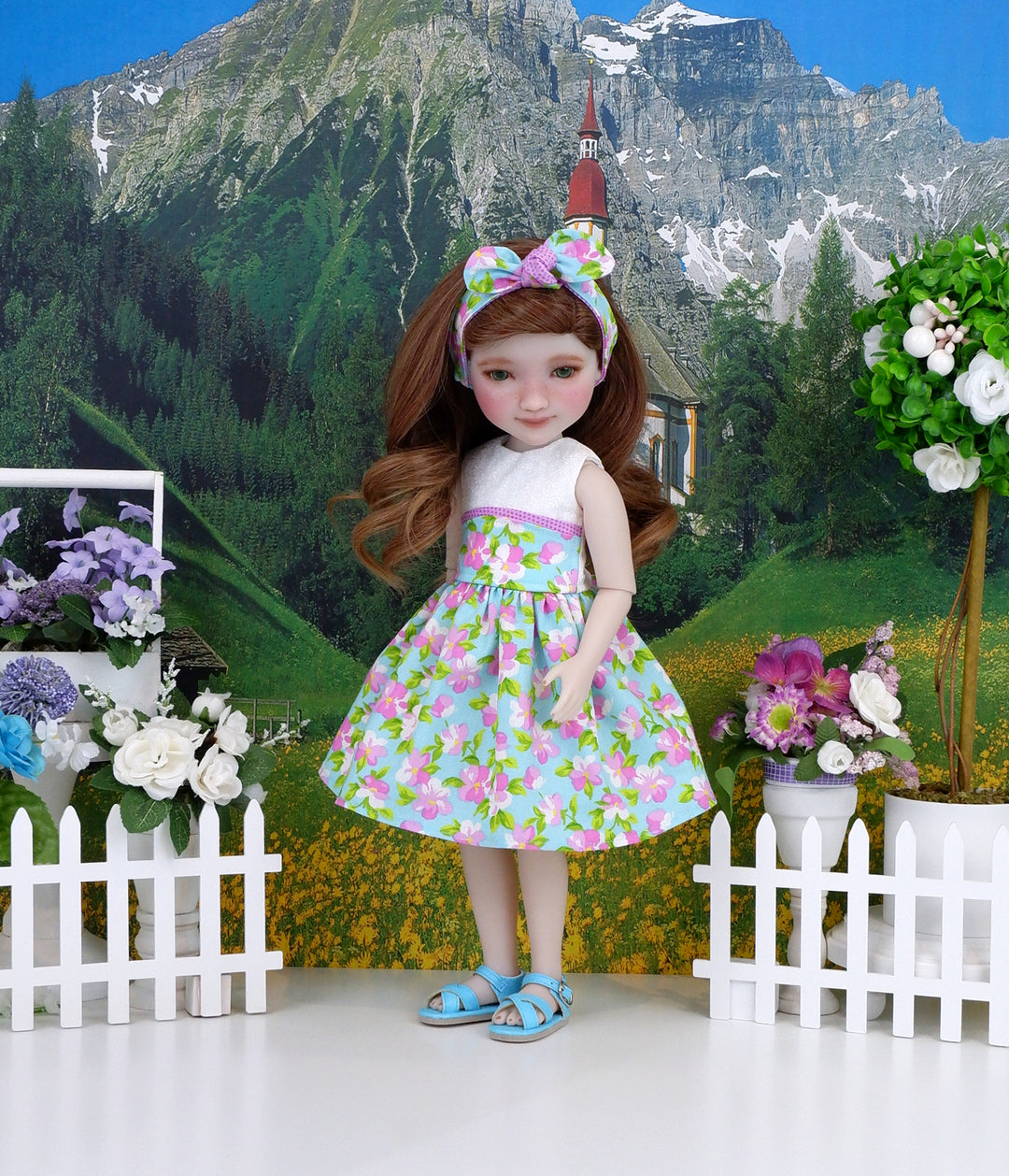 Garden Geranium - dress and sandals for Ruby Red Fashion Friends doll