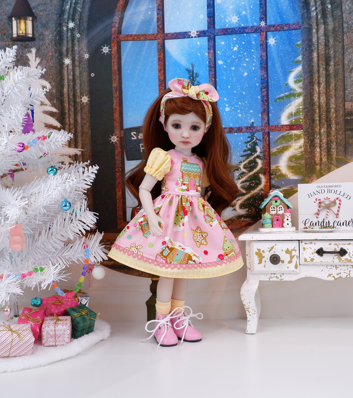 Gingerbread Cottage - dress and boots for Ruby Red Fashion Friends doll