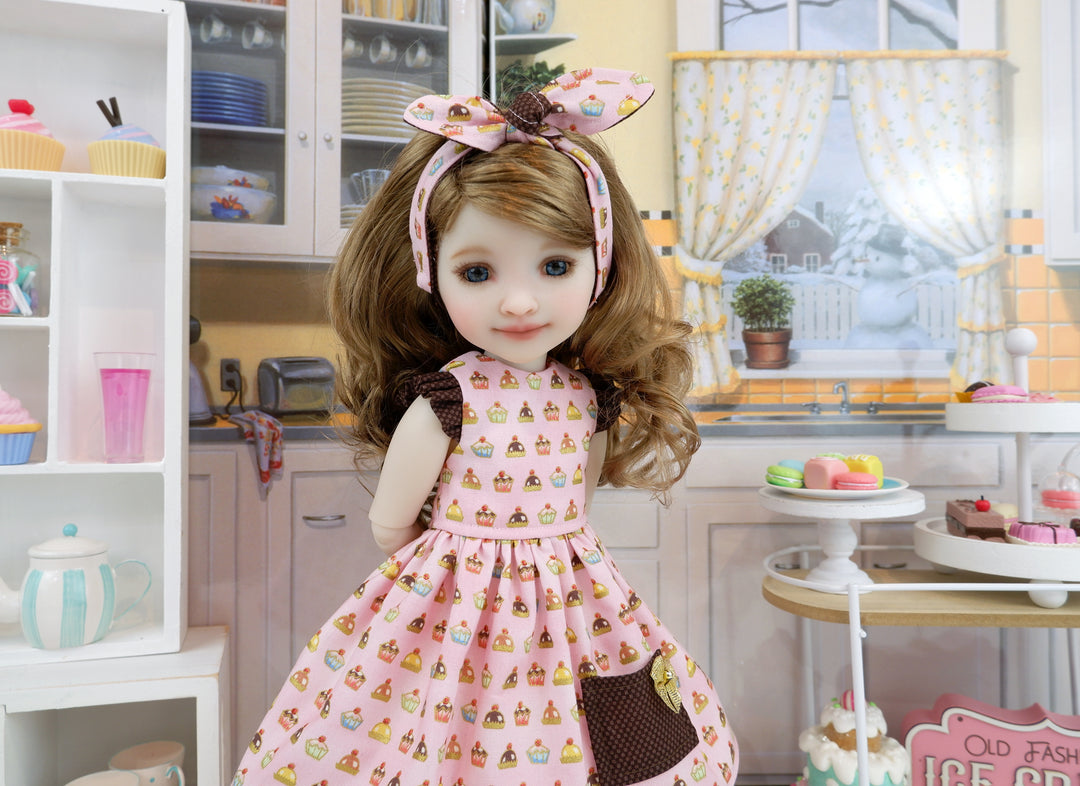 Glazed Cupcakes - dress with sandals for Ruby Red Fashion Friends doll