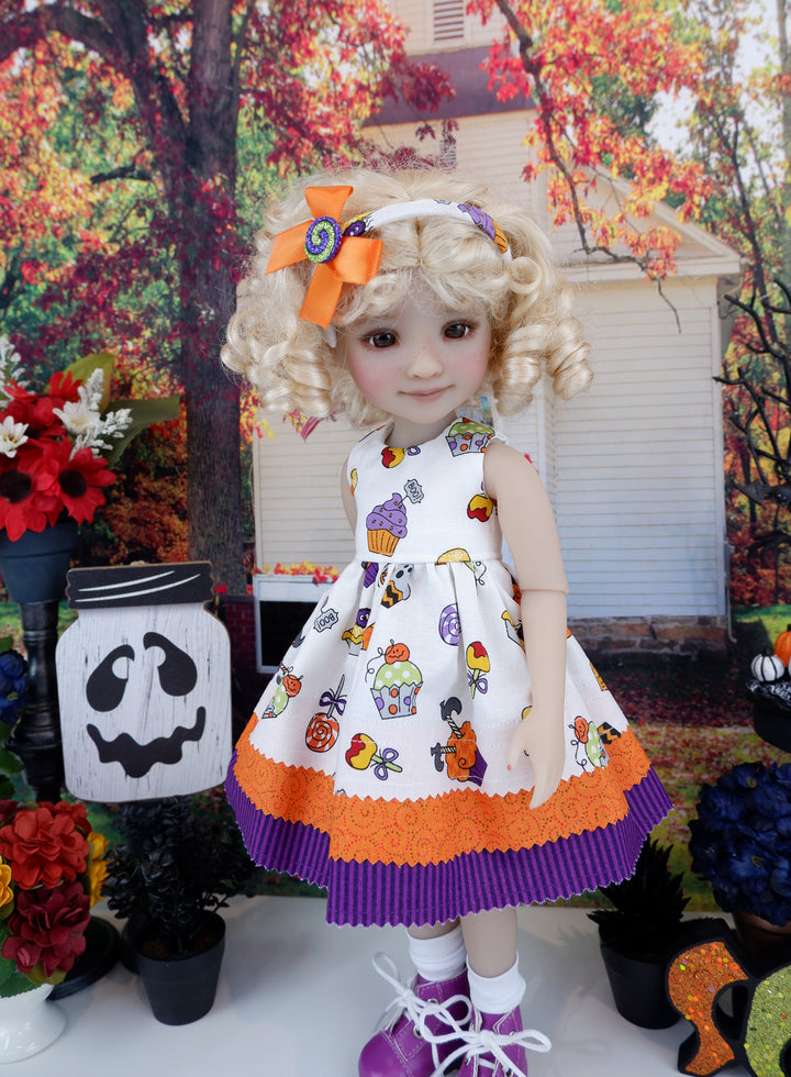Halloween Bakery - dress with boots for Ruby Red Fashion Friends doll