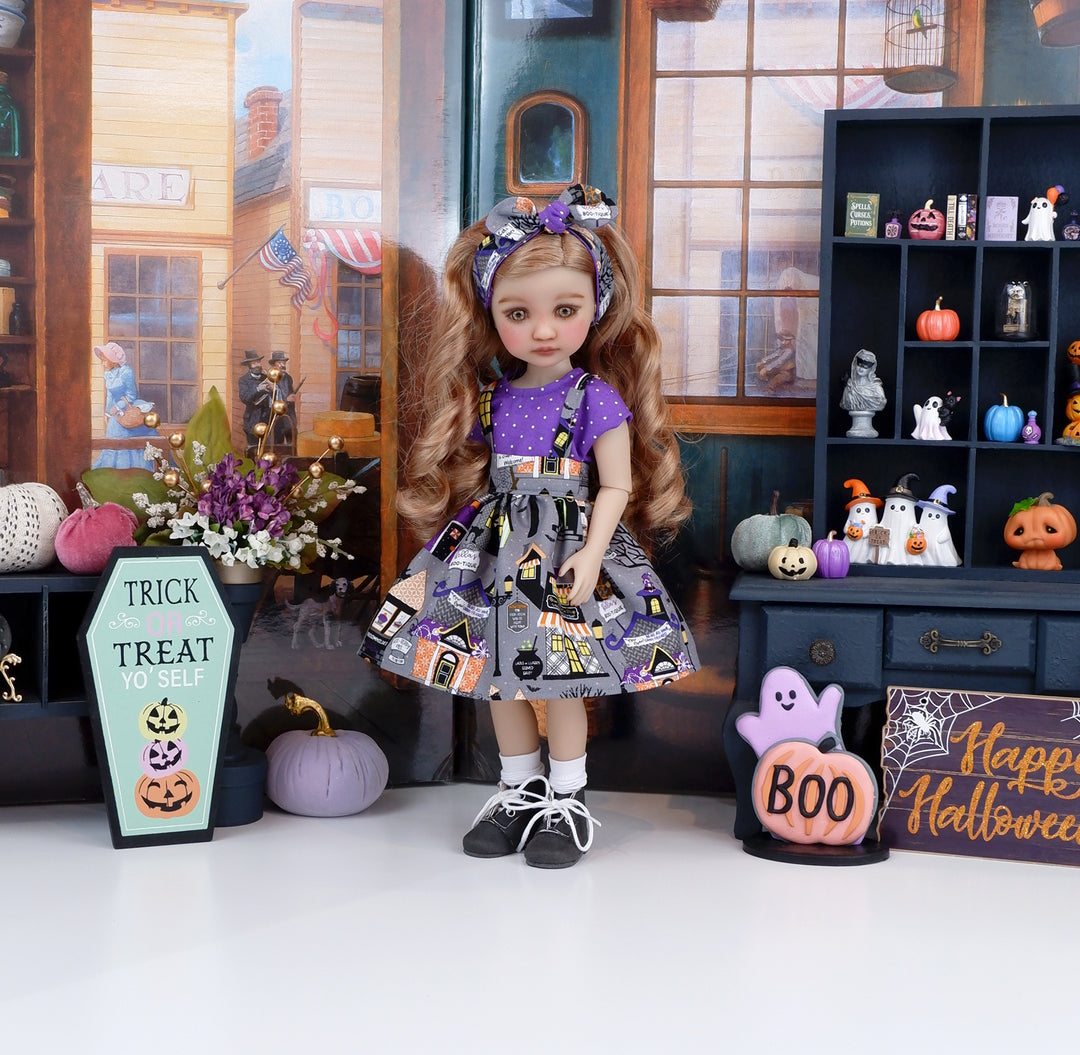 Halloween Bootique - shirt & jumper with boots for Ruby Red Fashion Friends doll