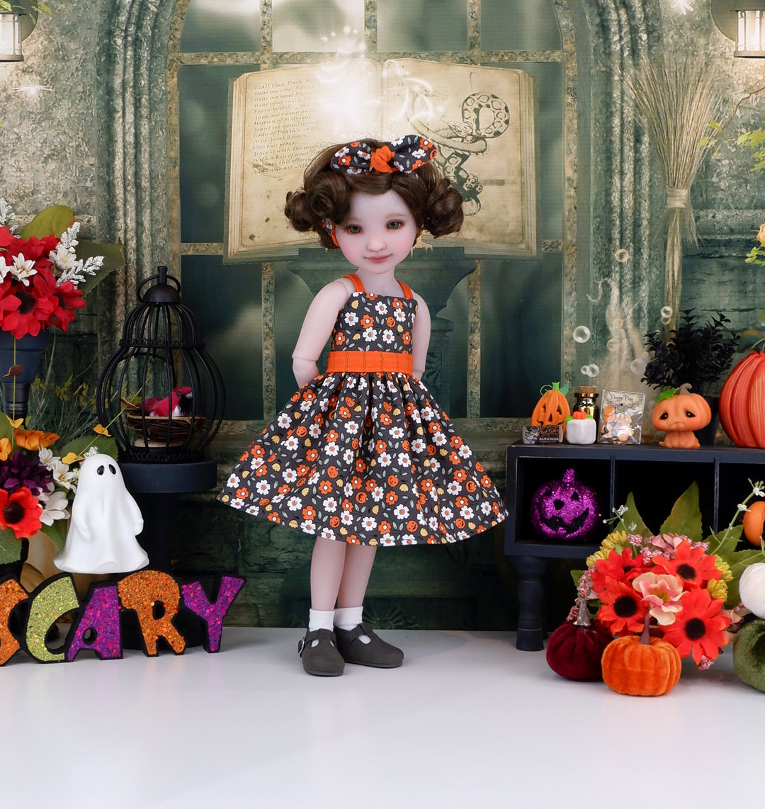 Halloween Flowers - dress with shoes for Ruby Red Fashion Friends doll