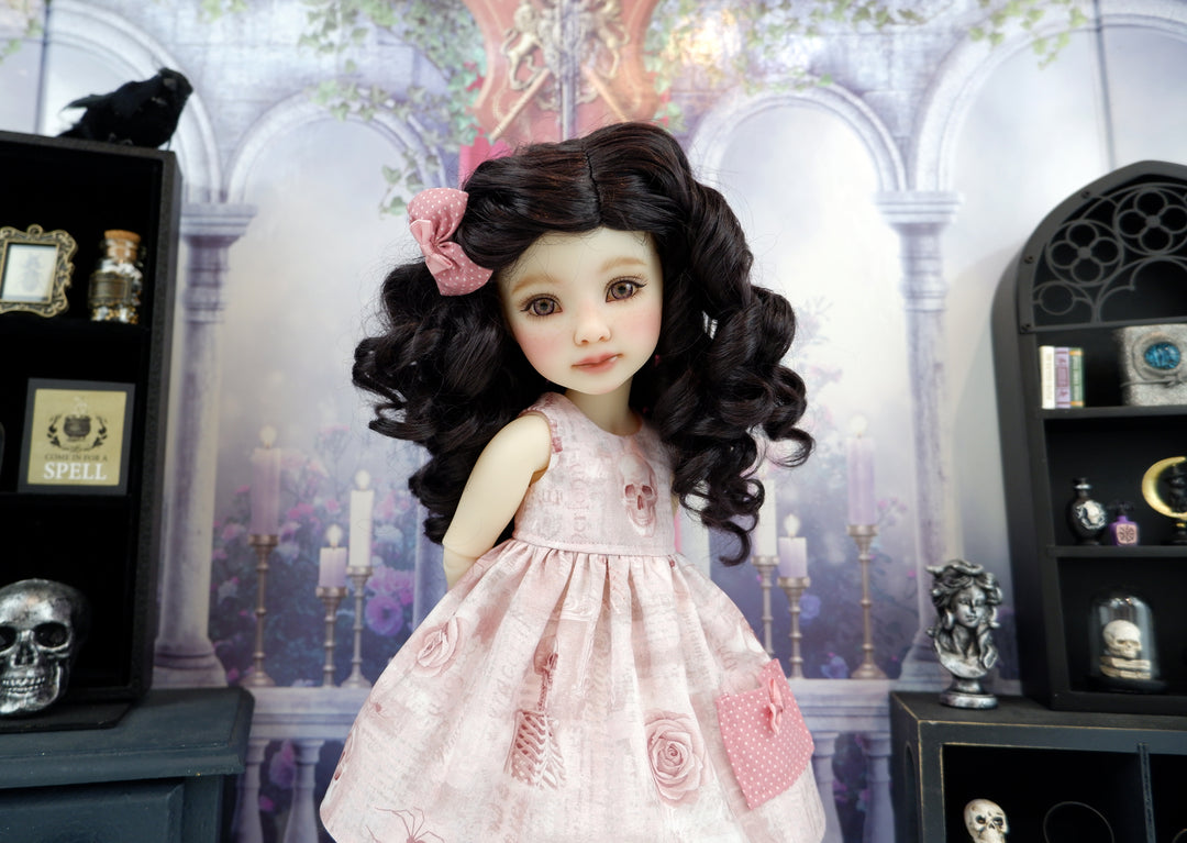 Haunted Beauty - dress with shoes for Ruby Red Fashion Friends doll