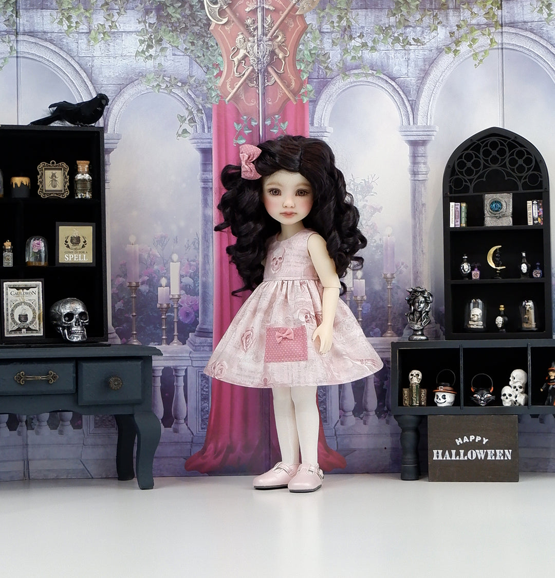 Haunted Beauty - dress with shoes for Ruby Red Fashion Friends doll