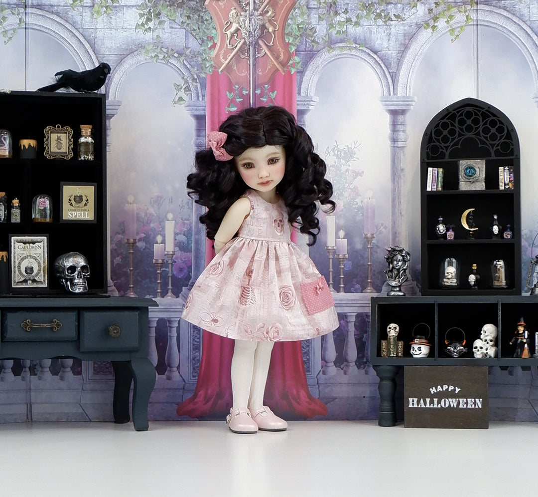Haunted Beauty - dress with shoes for Ruby Red Fashion Friends doll