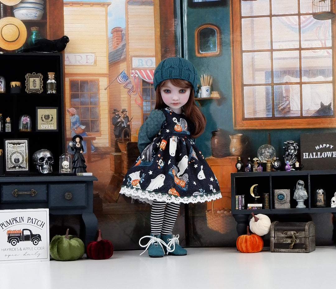 Haunted Cemetery - dress with boots for Ruby Red Fashion Friends doll