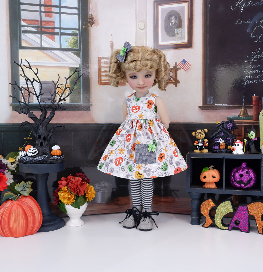 Haunted Pumpkin Patch - dress with boots for Ruby Red Fashion Friends doll