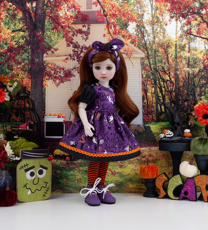 Haunted Woods - dress and boots for Ruby Red Fashion Friends doll