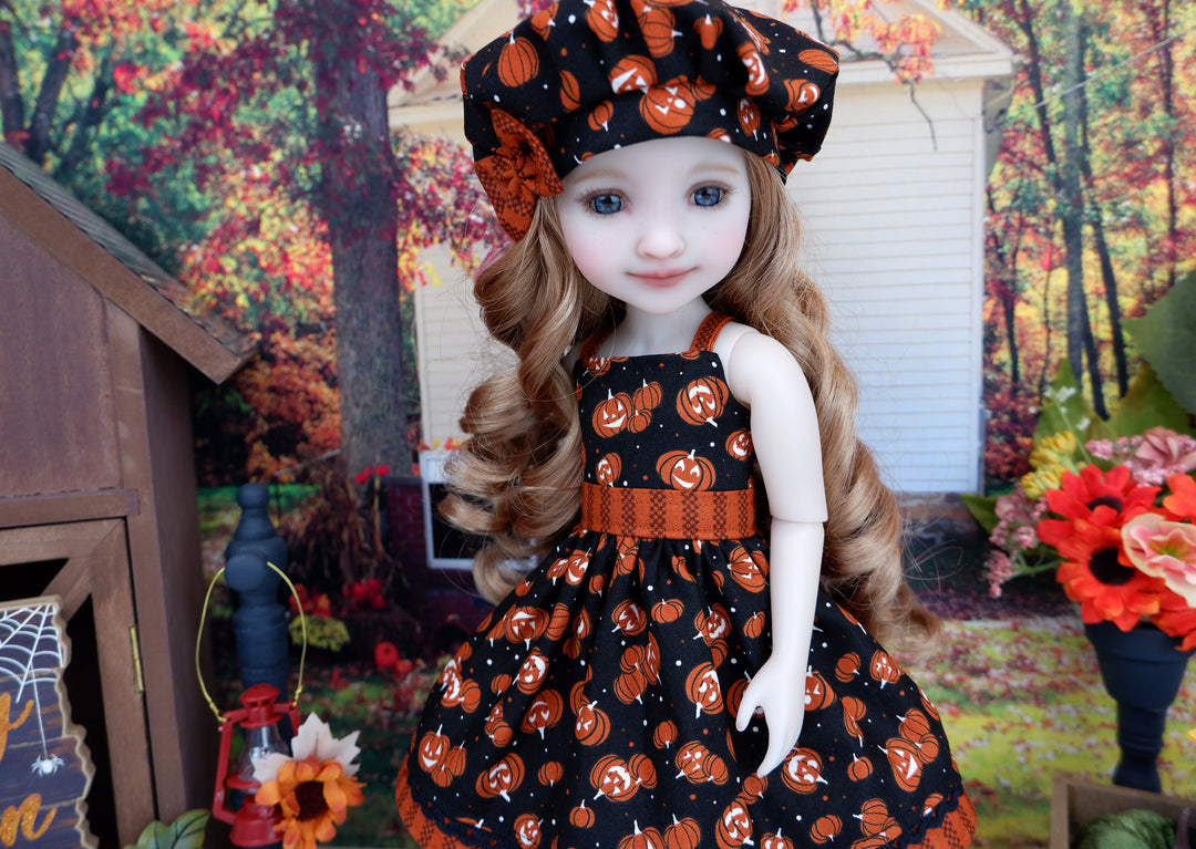 Haunting Halloween - dress with shoes for Ruby Red Fashion Friends doll