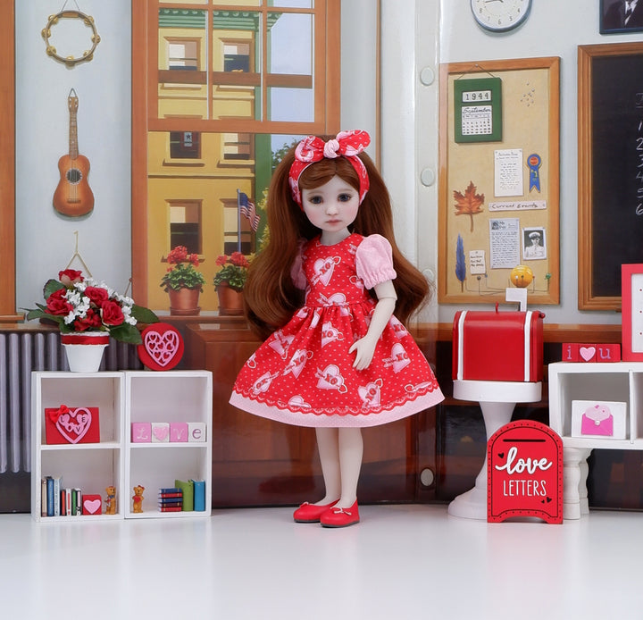 Heartthrob - dress and shoes for Ruby Red Fashion Friends doll