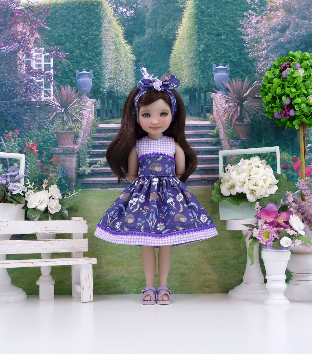 Hedgehog Hollow - dress and sandals for Ruby Red Fashion Friends doll
