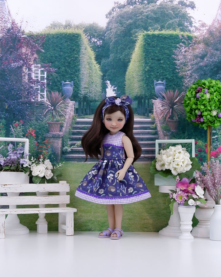 Hedgehog Hollow - dress and sandals for Ruby Red Fashion Friends doll