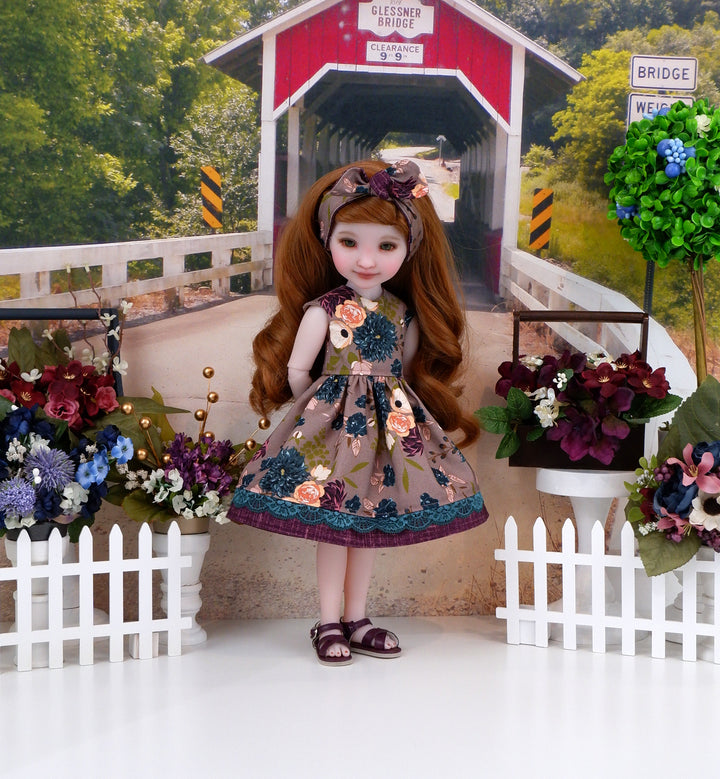 Heirloom Mum - dress with sandals for Ruby Red Fashion Friends doll