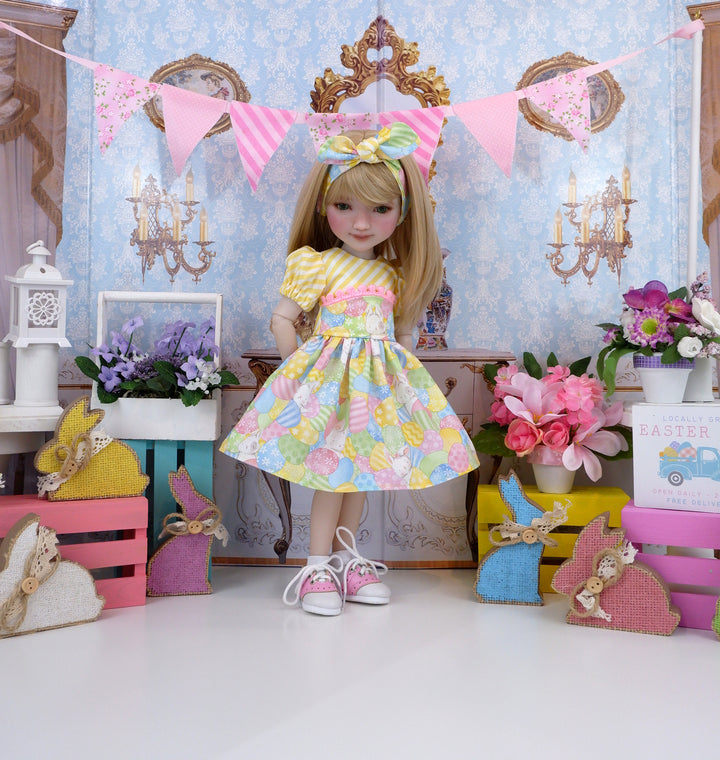 Hide & Seek Bunny - dress and saddle shoes for Ruby Red Fashion Friends doll