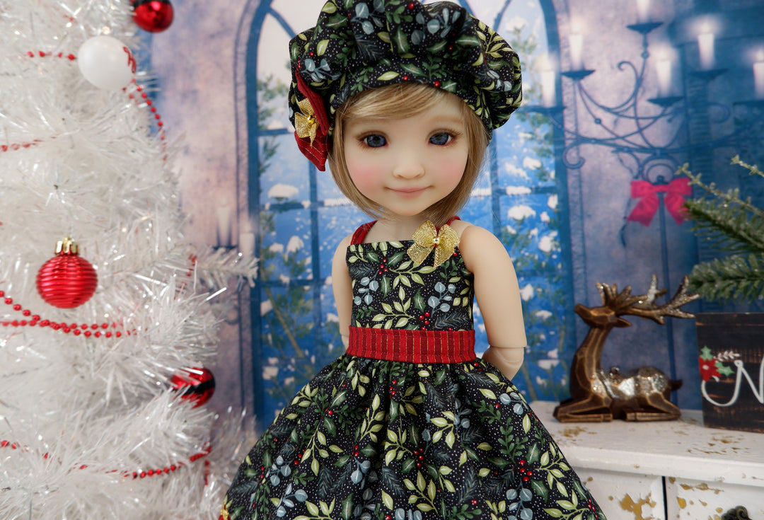 Holly Greenery - dress with shoes for Ruby Red Fashion Friends doll