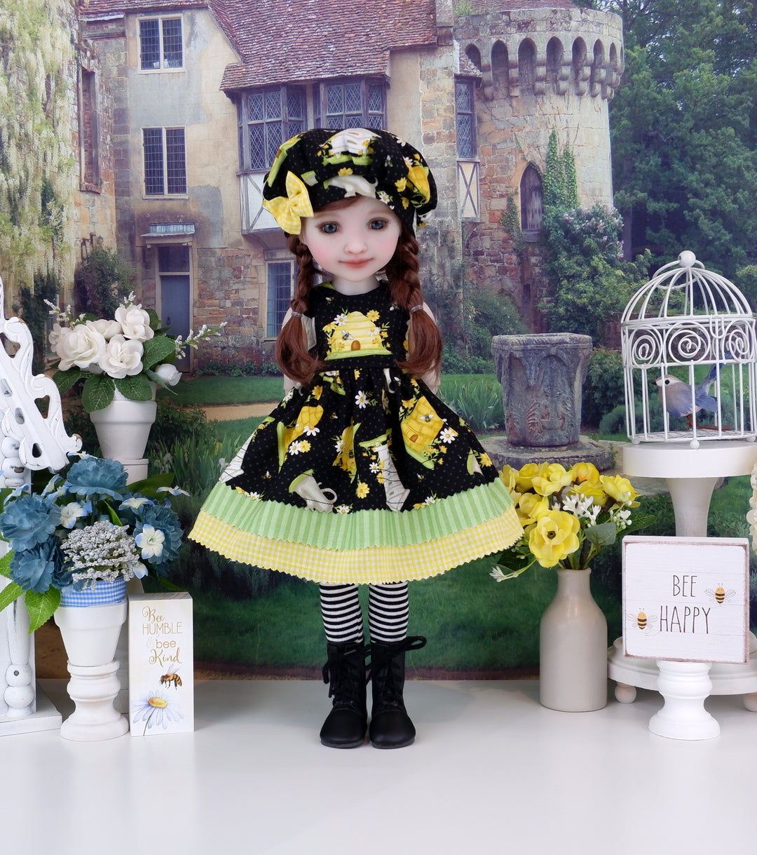 Honey Bee - dress with boots for Ruby Red Fashion Friends doll