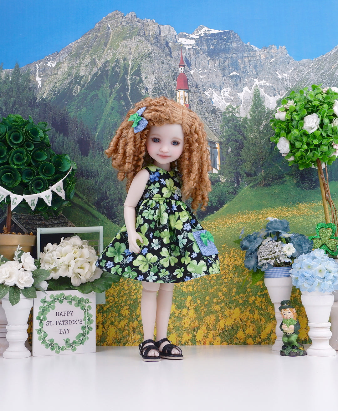 Irish Lass - dress with sandals for Ruby Red Fashion Friends doll