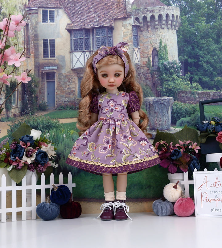 Jacobean Countryside - dress and boots for Ruby Red Fashion Friends doll