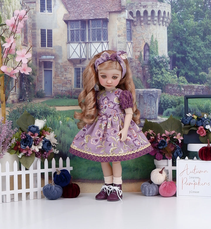 Jacobean Countryside - dress and boots for Ruby Red Fashion Friends doll