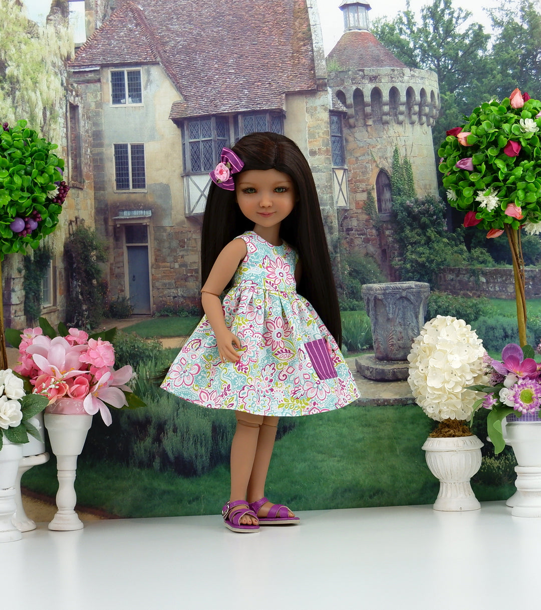 Jacobean Summer - dress with sandals for Ruby Red Fashion Friends doll