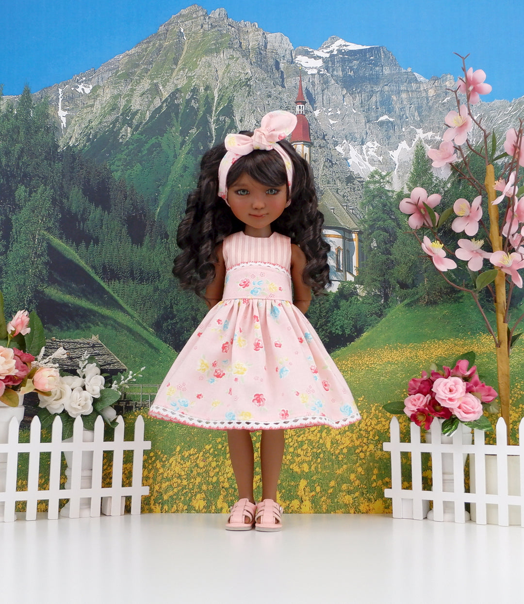 July Roses - dress with sandals for Ruby Red Fashion Friends doll