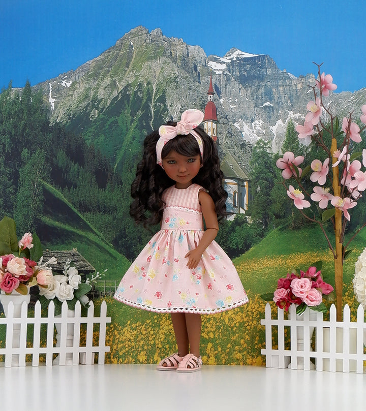 July Roses - dress with sandals for Ruby Red Fashion Friends doll
