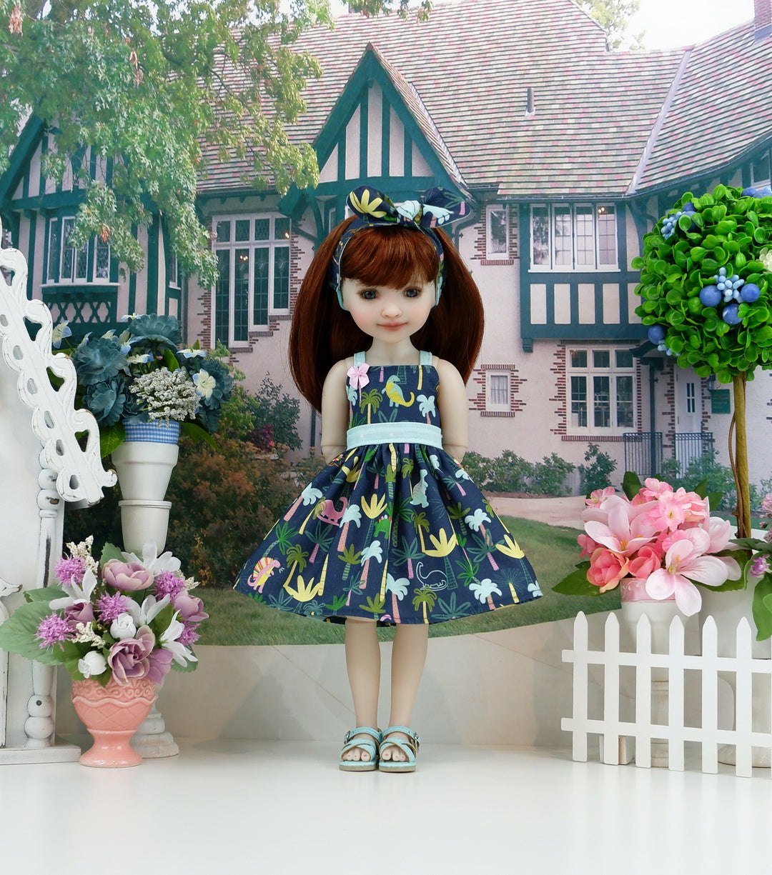 Jurassic Park - dress with sandals for Ruby Red Fashion Friends doll