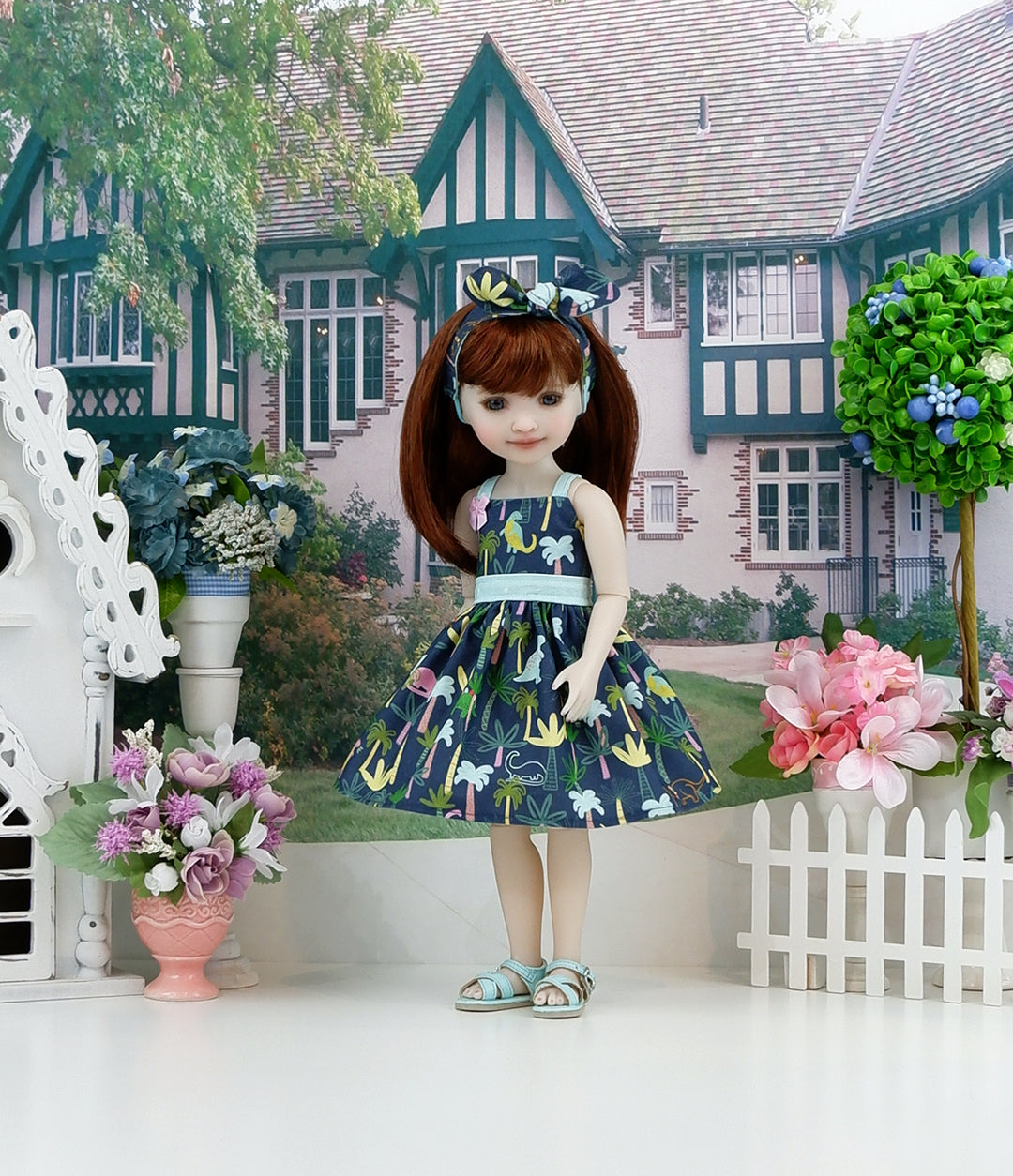 Jurassic Park - dress with sandals for Ruby Red Fashion Friends doll