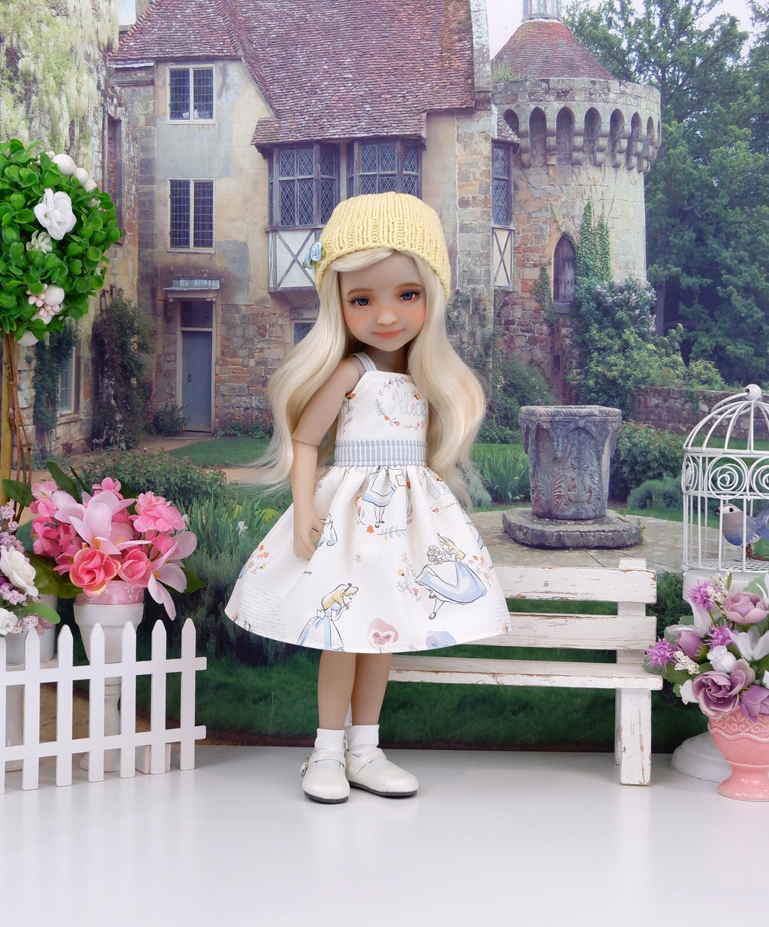 Just Alice - dress and sweater with shoes for Ruby Red Fashion Friends doll
