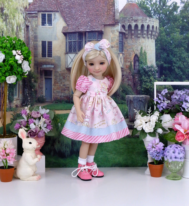 Kawaii Alice - dress with boots for Ruby Red Fashion Friends doll