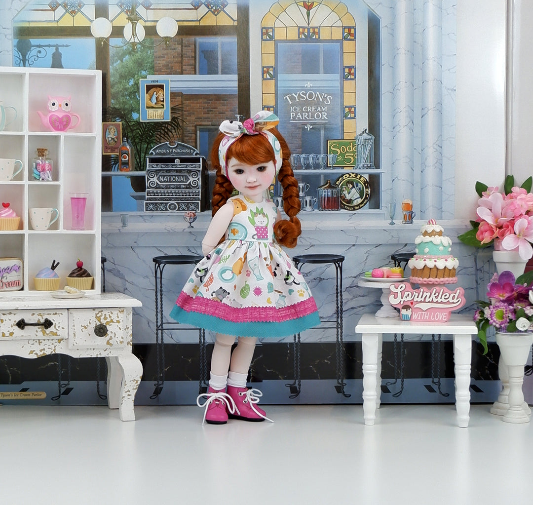 Kitten Chaos - dress with boots for Ruby Red Fashion Friends doll