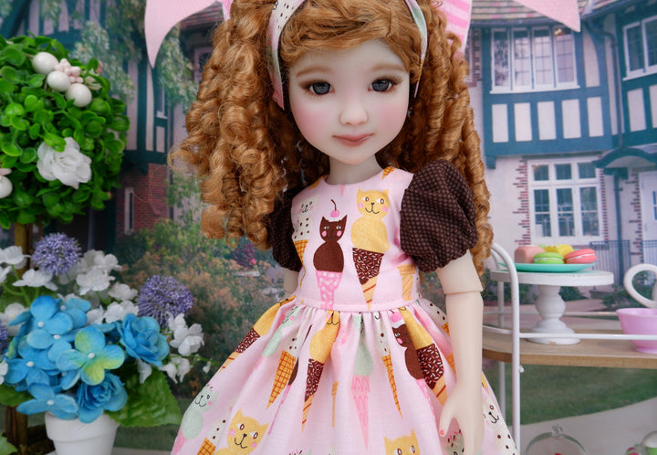 Kitty Sundae - dress and boots for Ruby Red Fashion Friends doll