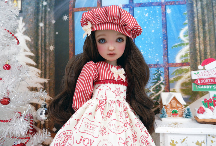 Kringle's Bakery - dress with shoes for Ruby Red Fashion Friends doll