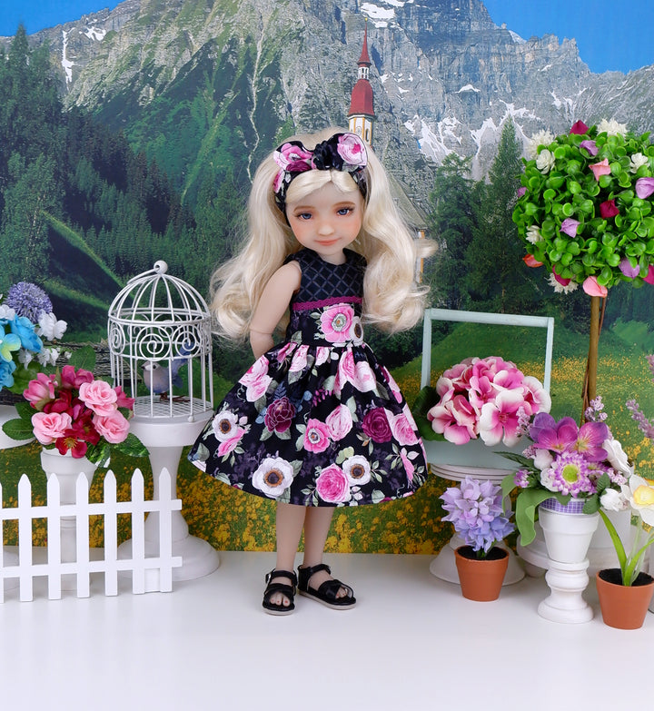 Lady Rose - dress and sandals for Ruby Red Fashion Friends doll