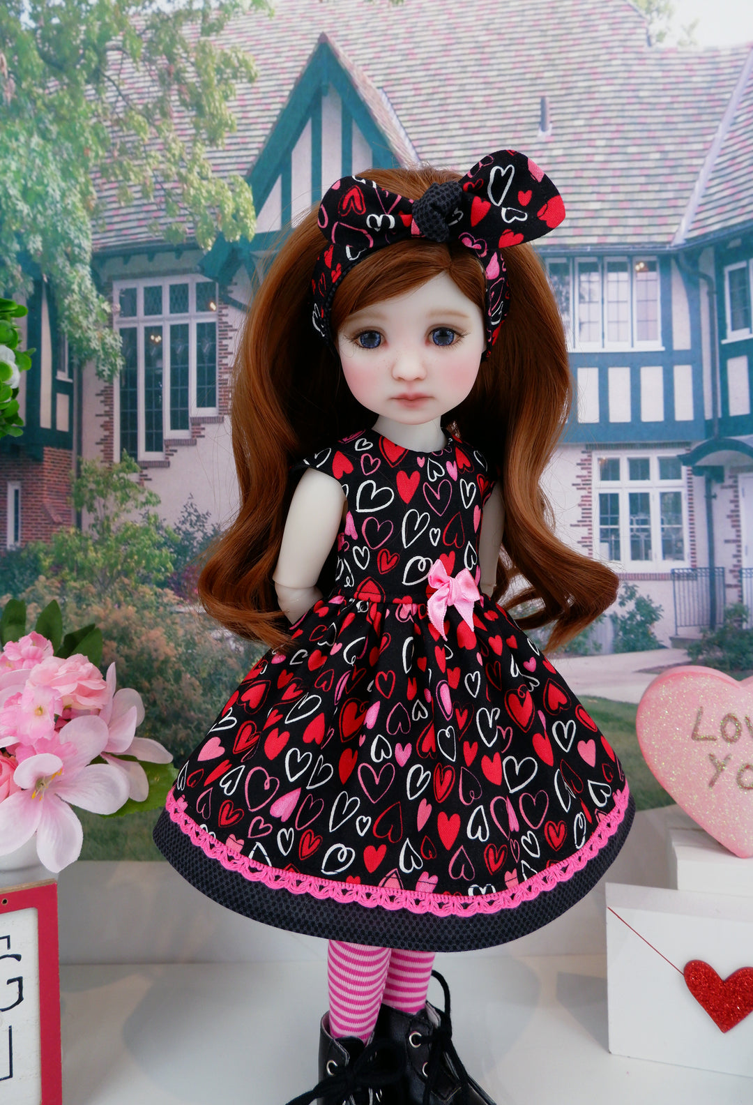 Lil' Heartbreaker - dress with boots for Ruby Red Fashion Friends doll