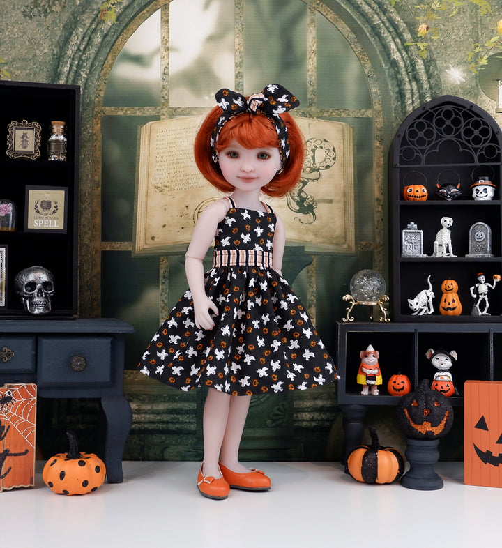 Little Ghostie - dress with shoes for Ruby Red Fashion Friends doll