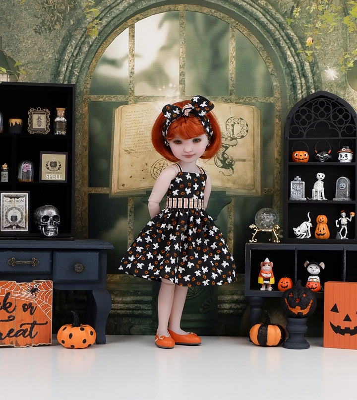 Little Ghostie - dress with shoes for Ruby Red Fashion Friends doll