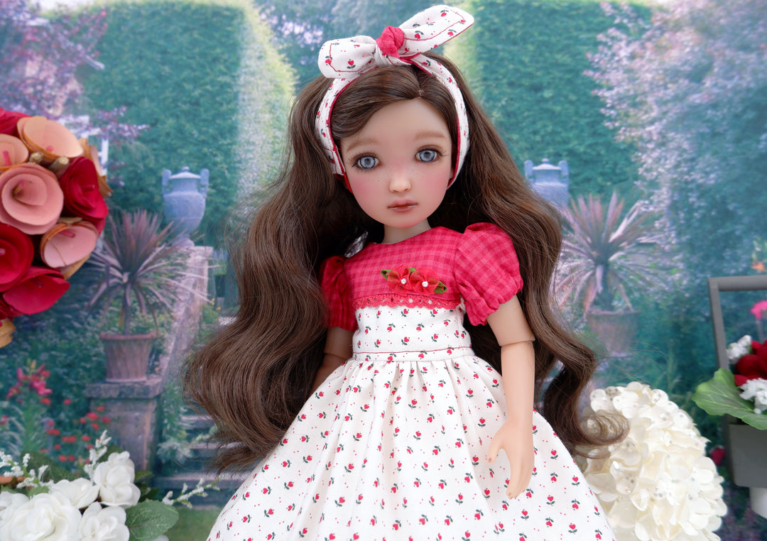 Love Blooms - dress and shoes for Ruby Red Fashion Friends doll