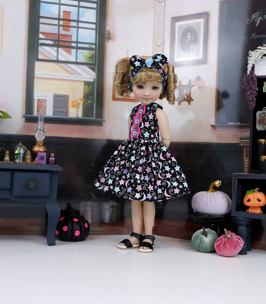 Magic Cosmos - dress with sandals for Ruby Red Fashion Friends doll