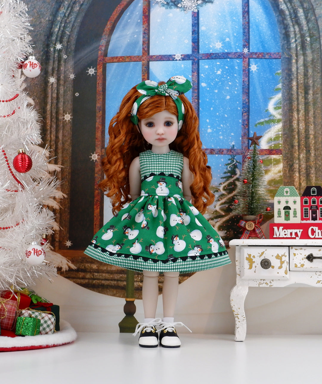 Merry Snowman - dress and saddle shoes for Ruby Red Fashion Friends doll